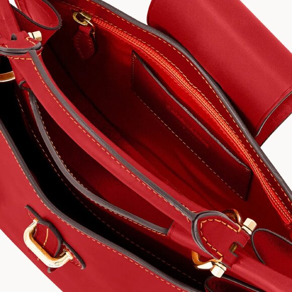 brand new RED Dooney & Bourke Alto Viola Hand Bag w/ Shoulder Strap - Picture 4 of 4